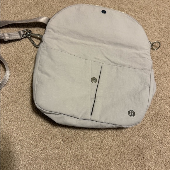 Lululemon Light Gray Festival Crossbody Bag - Picture 3 of 5